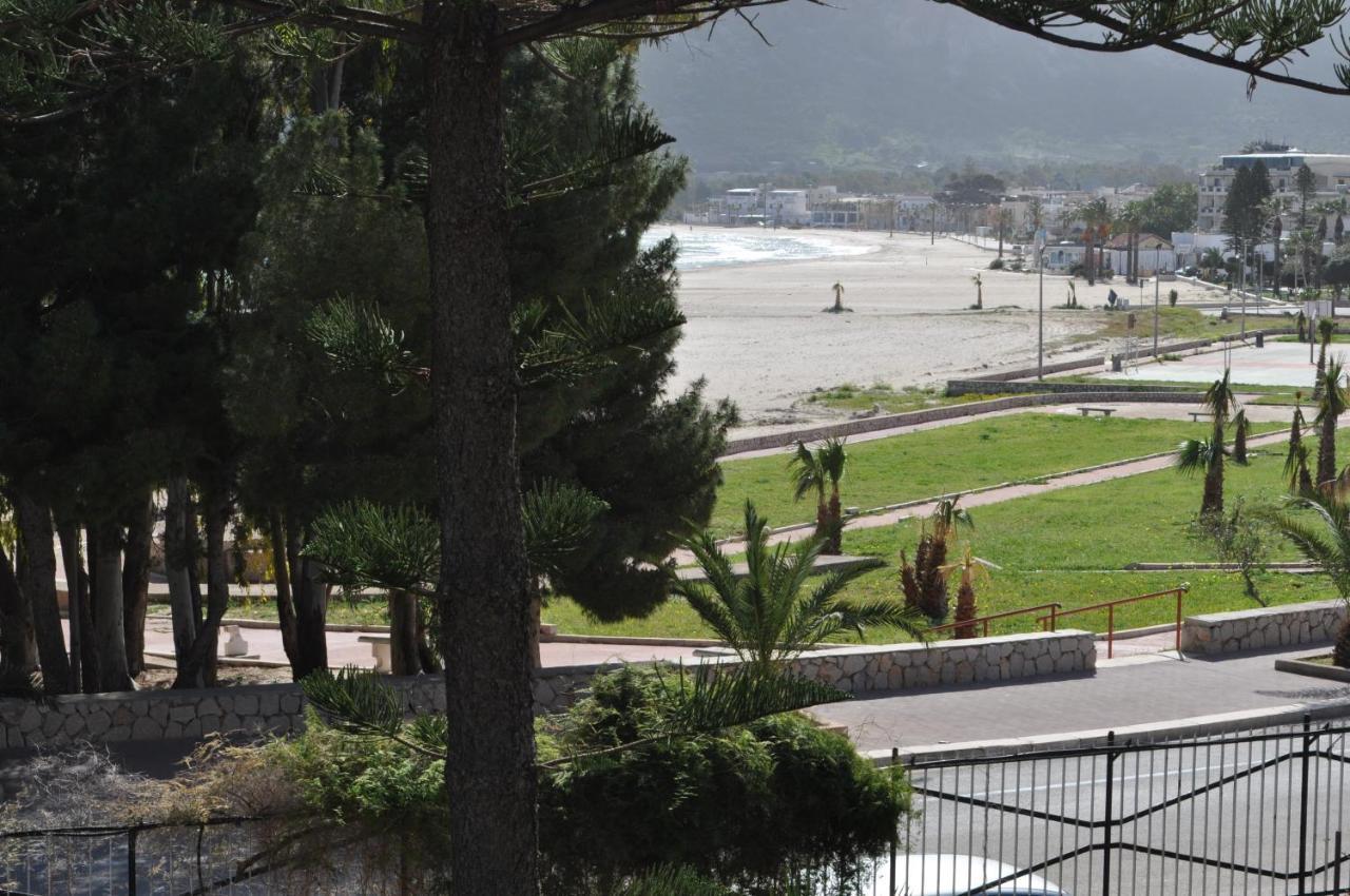 סן ויטו לו קאפו Villa Faro A Pochi Passi Dalla Spiaggia מראה חיצוני תמונה
