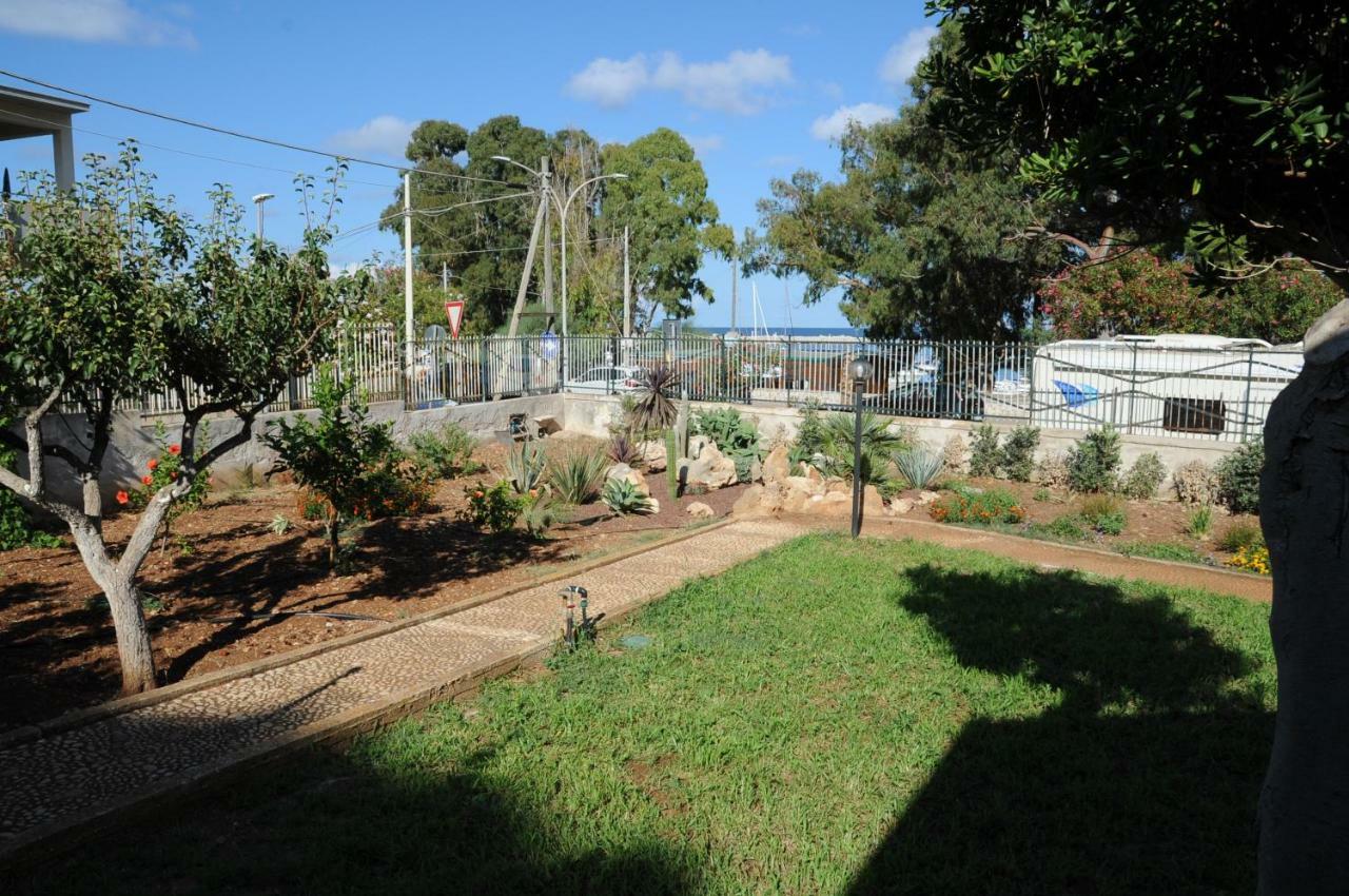 סן ויטו לו קאפו Villa Faro A Pochi Passi Dalla Spiaggia מראה חיצוני תמונה